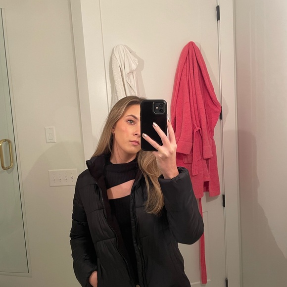 Old Navy Jackets & Blazers - Old Navy Puffer Jacket